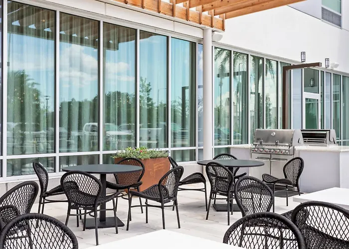 Towneplace Suites By Marriott Orlando Near Universal