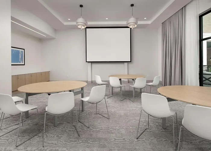 Home2 Suites By Hilton Orlando Downtown, Fl