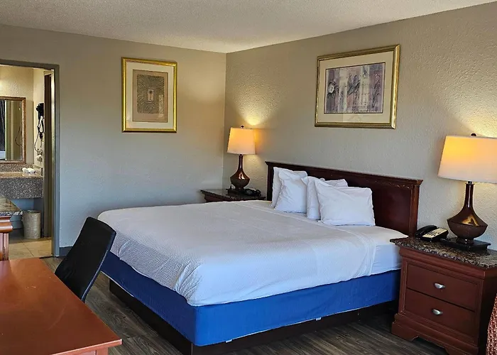 Days Inn By Wyndham Orlando Downtown